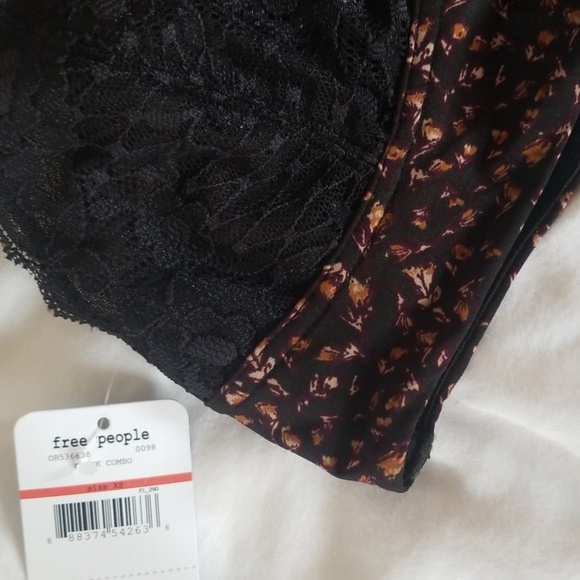 Free People NWT Lace And Floral Bralette - Picture 3 of 7